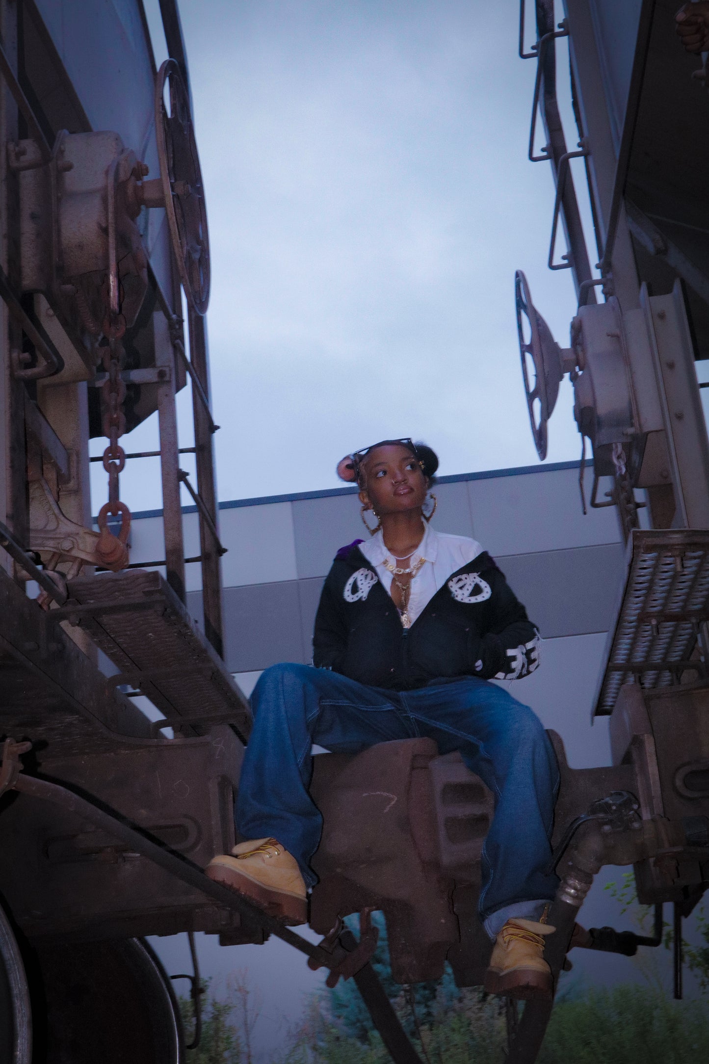 “THE RESET” Zip up (black)